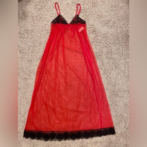 Vintage Doré sheer red nylon babydoll nightie nightgown - Picture 2 of 9